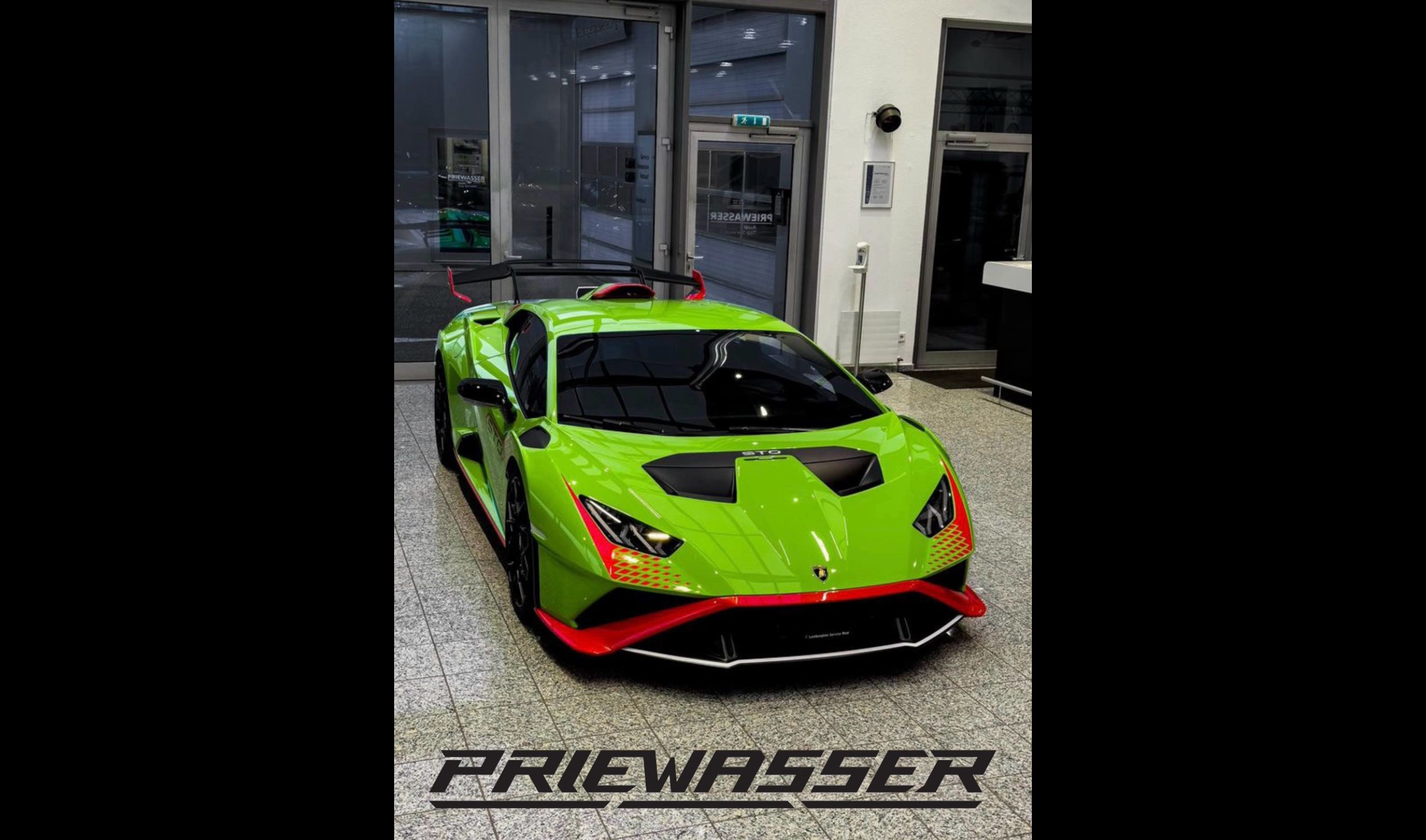 Lamborghini Huracàn STO